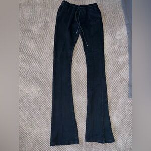 Politics sweatpants super stacked size medium black